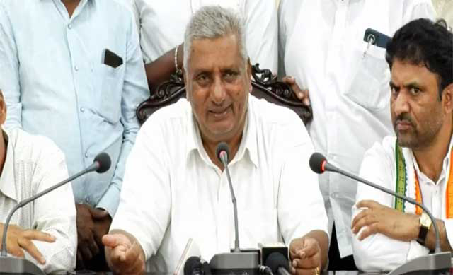 بھینسوں اور بیلوں کو ذبح کیا جاتا ہے تو گائے کو کیوں نہیں؟؟ کرناٹک وزیر کے بیان نے نئے تنازعہ کو جنم دیا